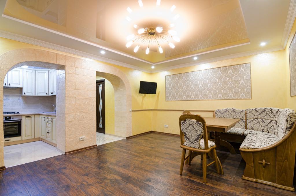 Alfa Apartments Lysenka 11 ลวีฟ ภายนอก รูปภาพ